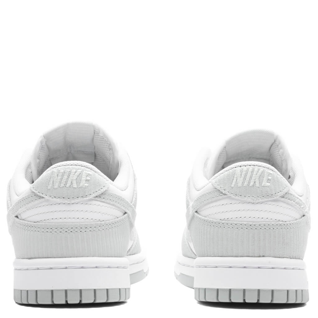 Women's Dunk Low - White/Light Silver
