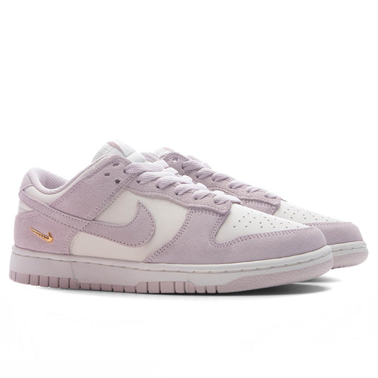 Women's Dunk Low SE - Sail/Pearl Pink/White/Metallic Gold