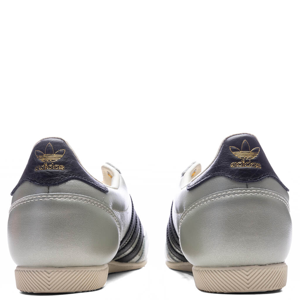 Women's Japan - Alumina/Core Black/Cream White
