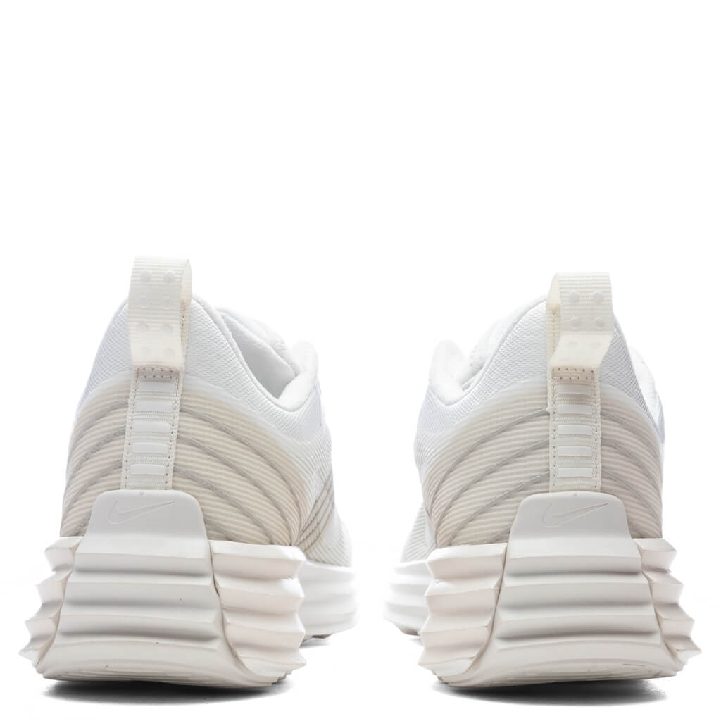 Lunar Roam - Summit White/Summit White/Phantom