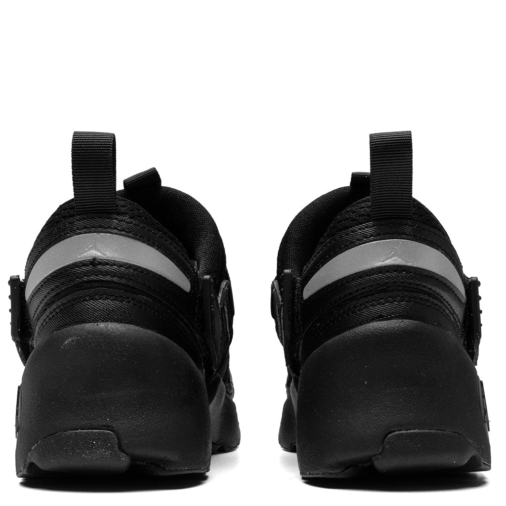 Women's Trunner LX - Black
