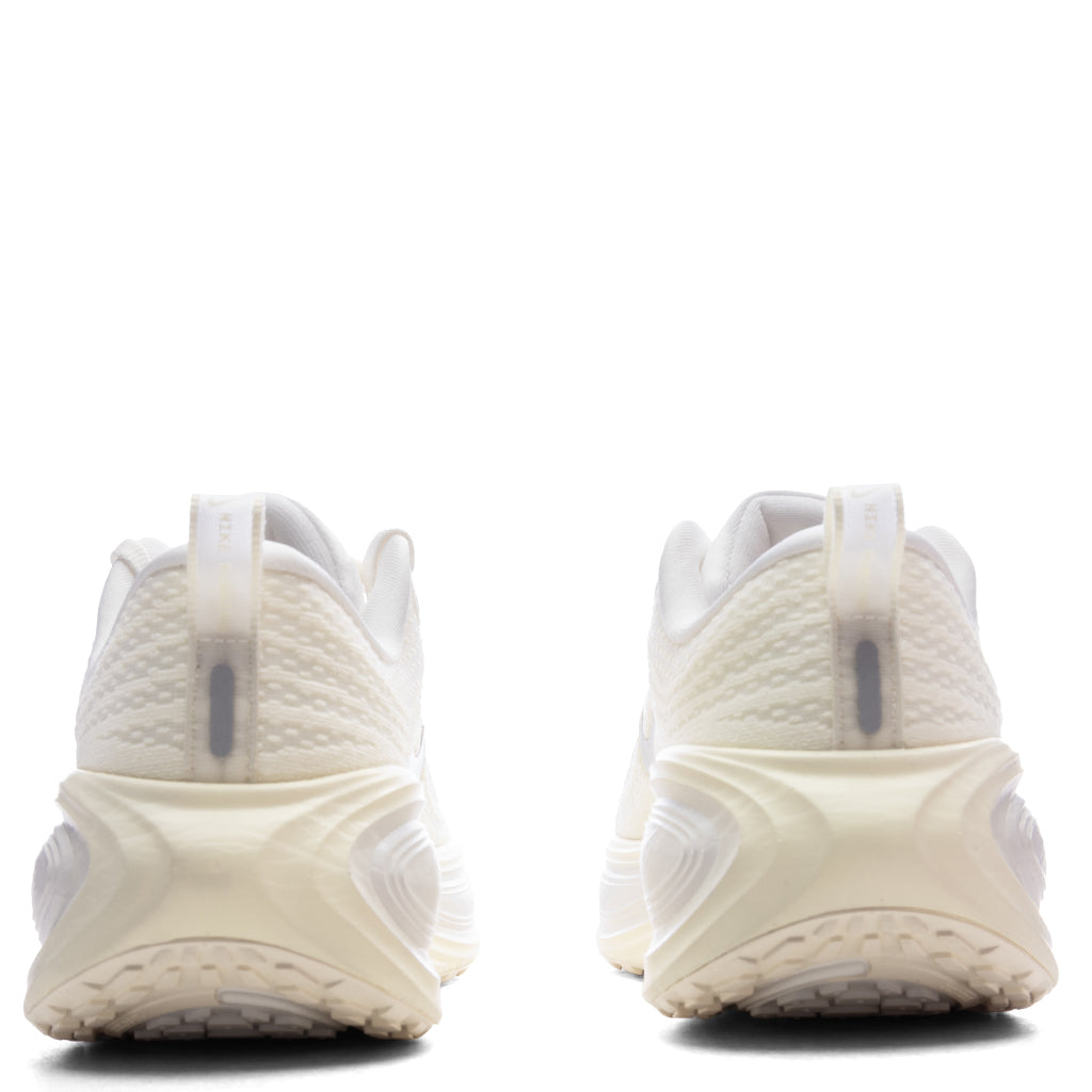 Women's Vomero Plus - Sail/Summit White/Alabaster