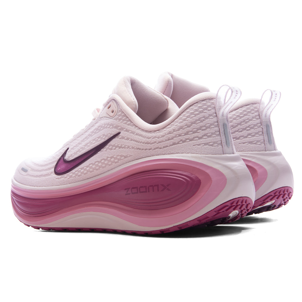 Women's Vomero Plus - Silt Red/Bordeaux/Sweet Beet