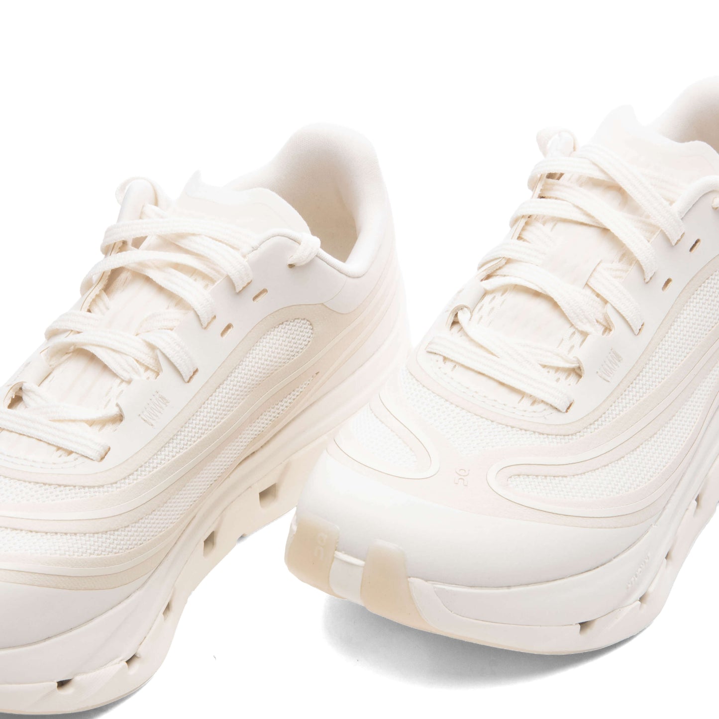 Women's Cloudflow 5 AD - Ivory/Grain