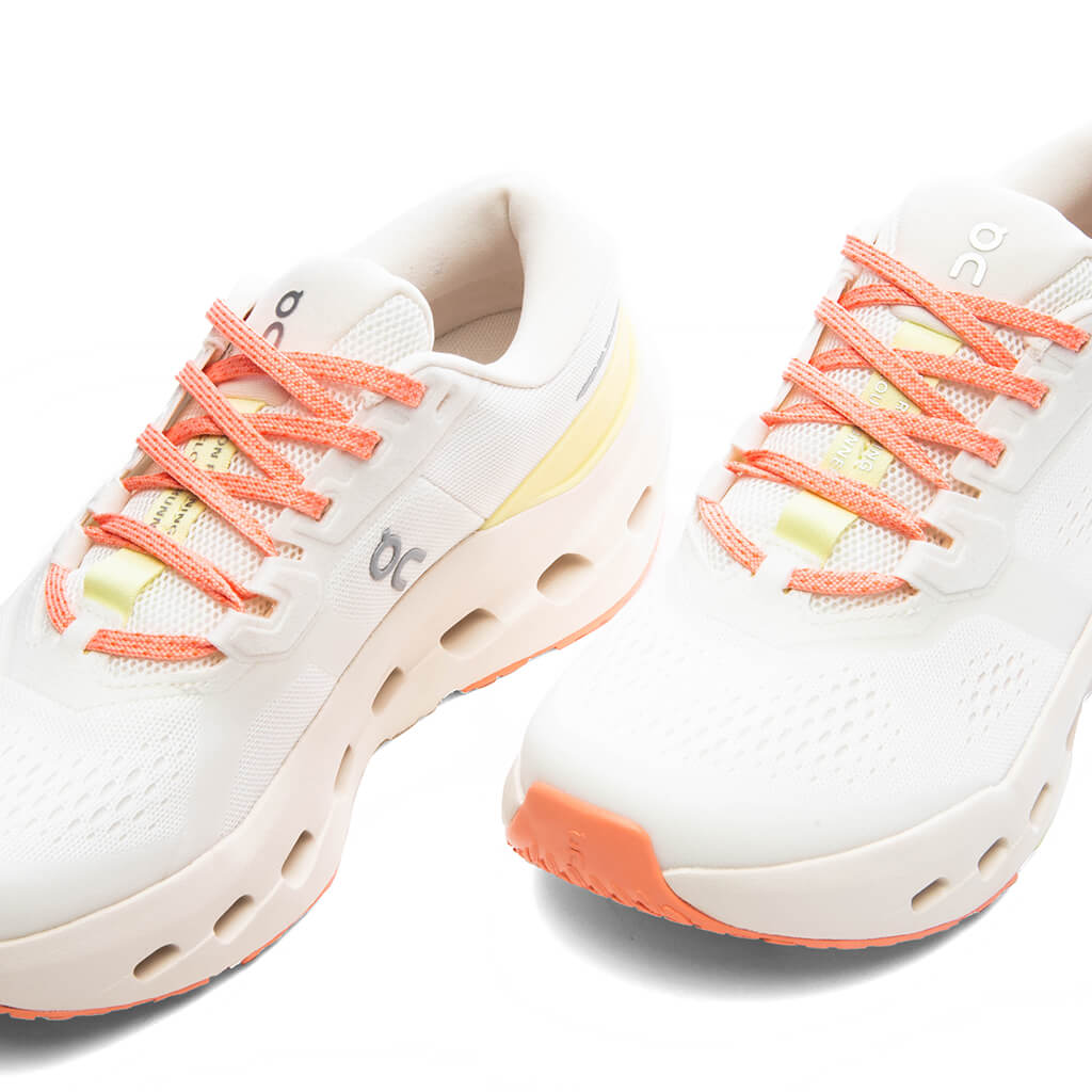 Women's Cloudrunner 3 - Ivory/Dew