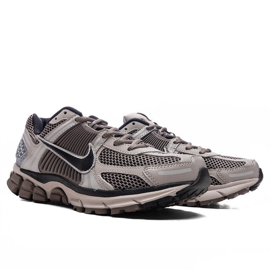 Zoom Vomero 5 - College Grey/Black/Cave Stone
