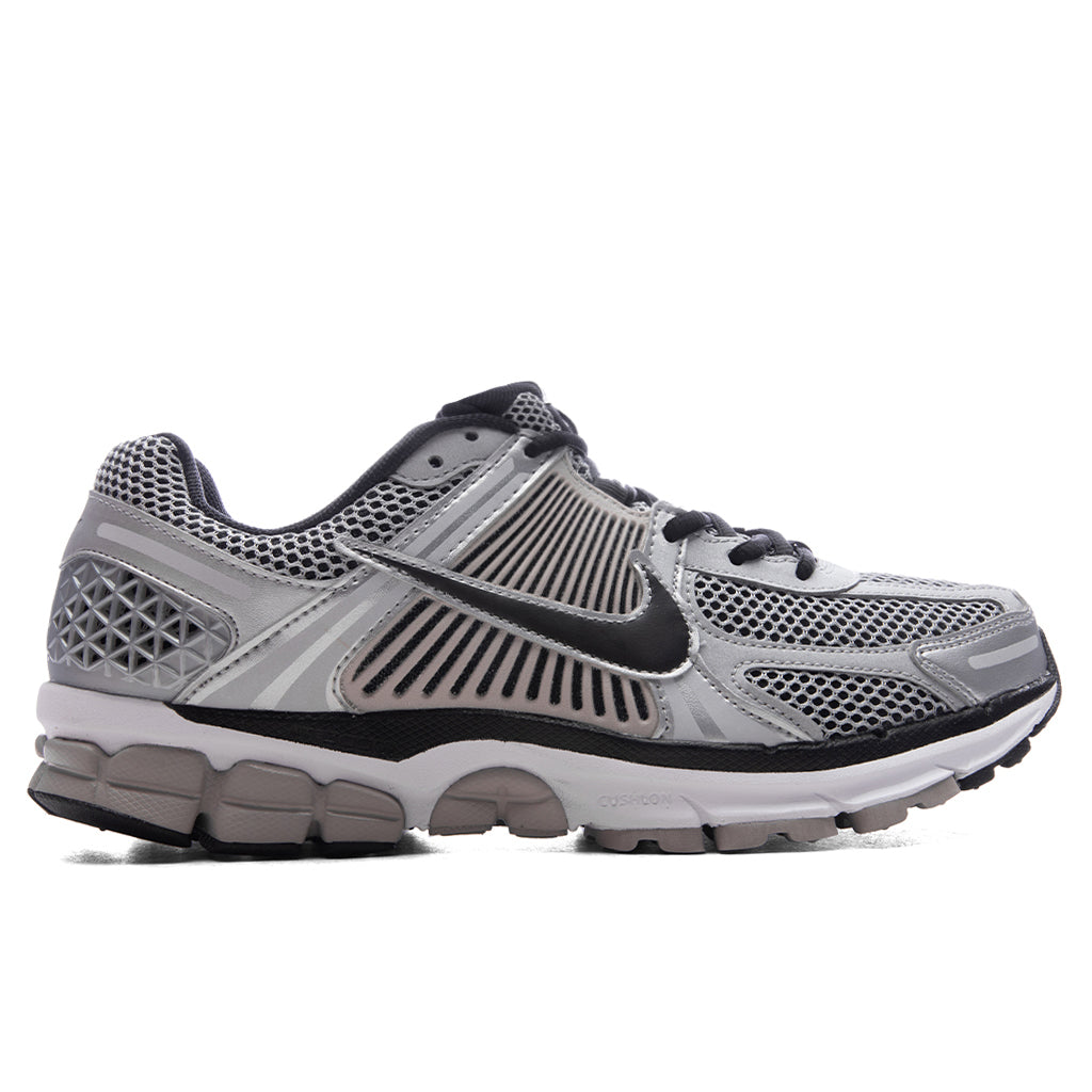 Zoom Vomero 5 - Metallic Silver/Black/College Grey