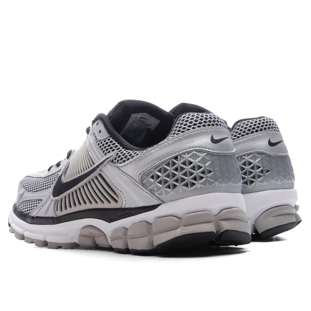 Zoom Vomero 5 - Metallic Silver/Black/College Grey
