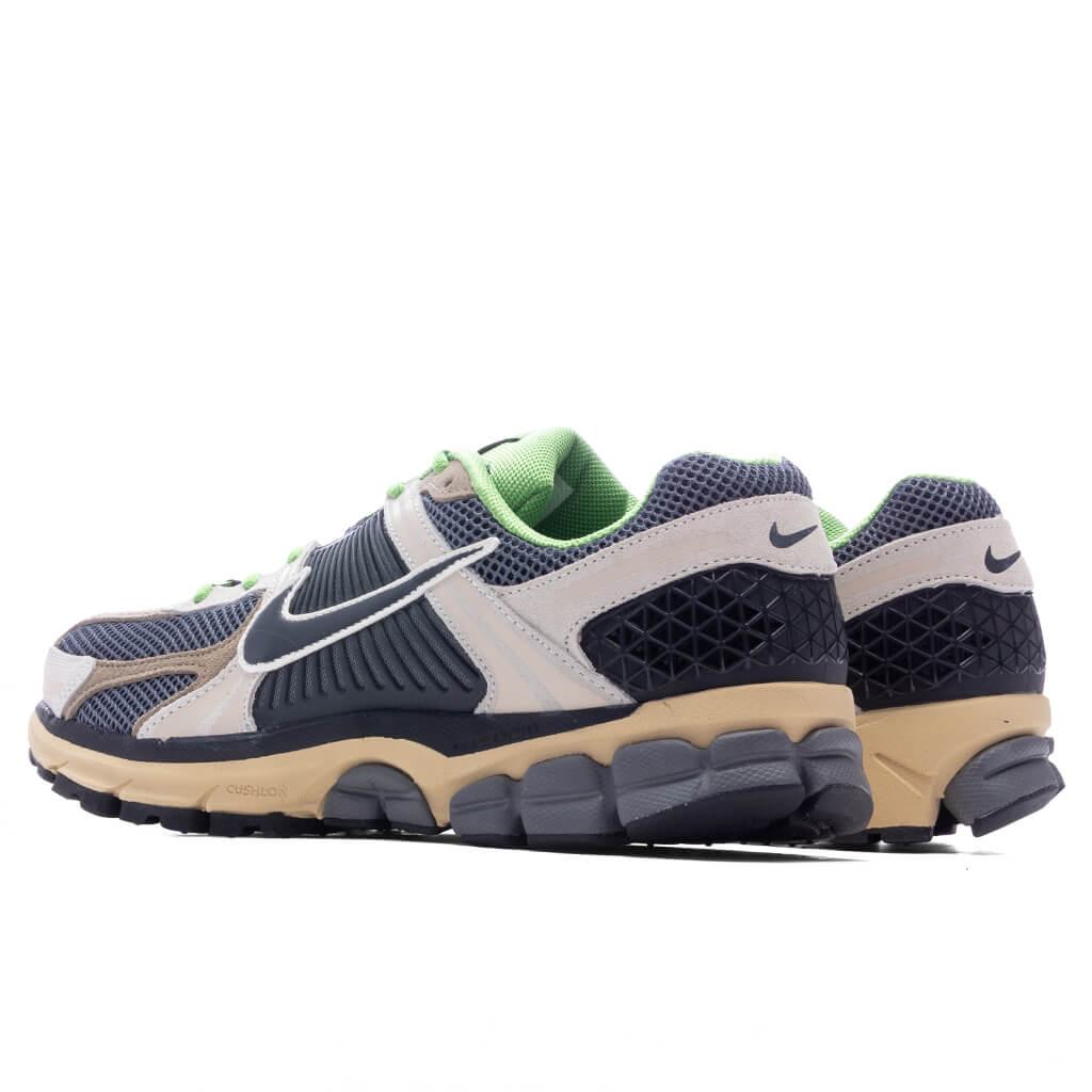 Zoom Vomero 5 - Pale Ivory/Off Noir/Smoke Grey