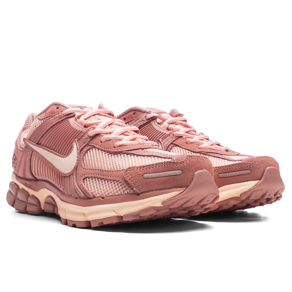 Zoom Vomero 5 - Red Stardust/ Crimson Tint/Metallic Platinum