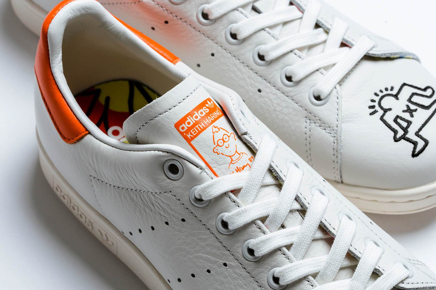 adidas Originals x Keith Haring Stan Smith - Crystal White/Blue/Core White