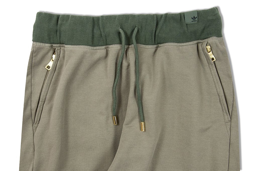 adidas Originals x Oyster Holdings XBYO Sweatpants - Trace Cargo