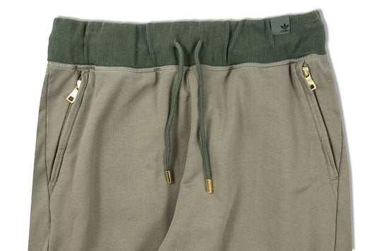 adidas Originals x Oyster Holdings XBYO Sweatpants - Trace Cargo
