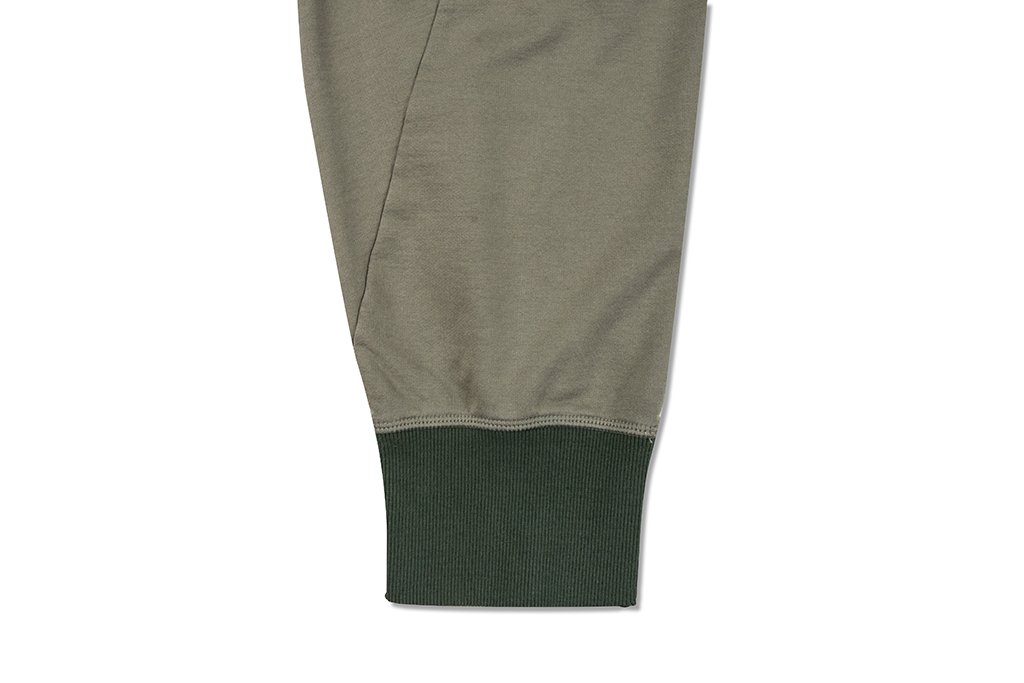 adidas Originals x Oyster Holdings XBYO Sweatpants - Trace Cargo