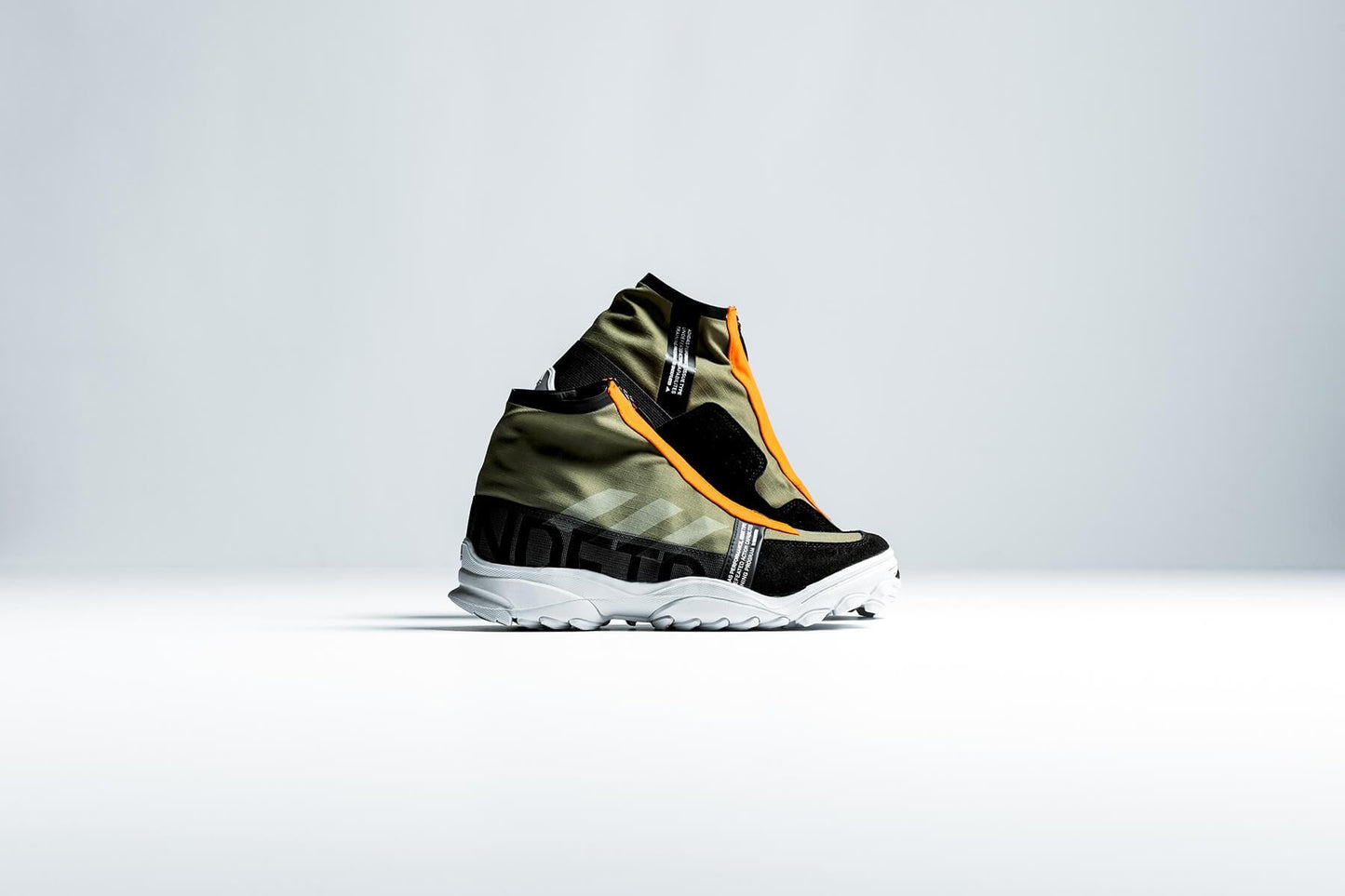 adidas Originals x UNDEFEATED GSG9 - Olive Cargo