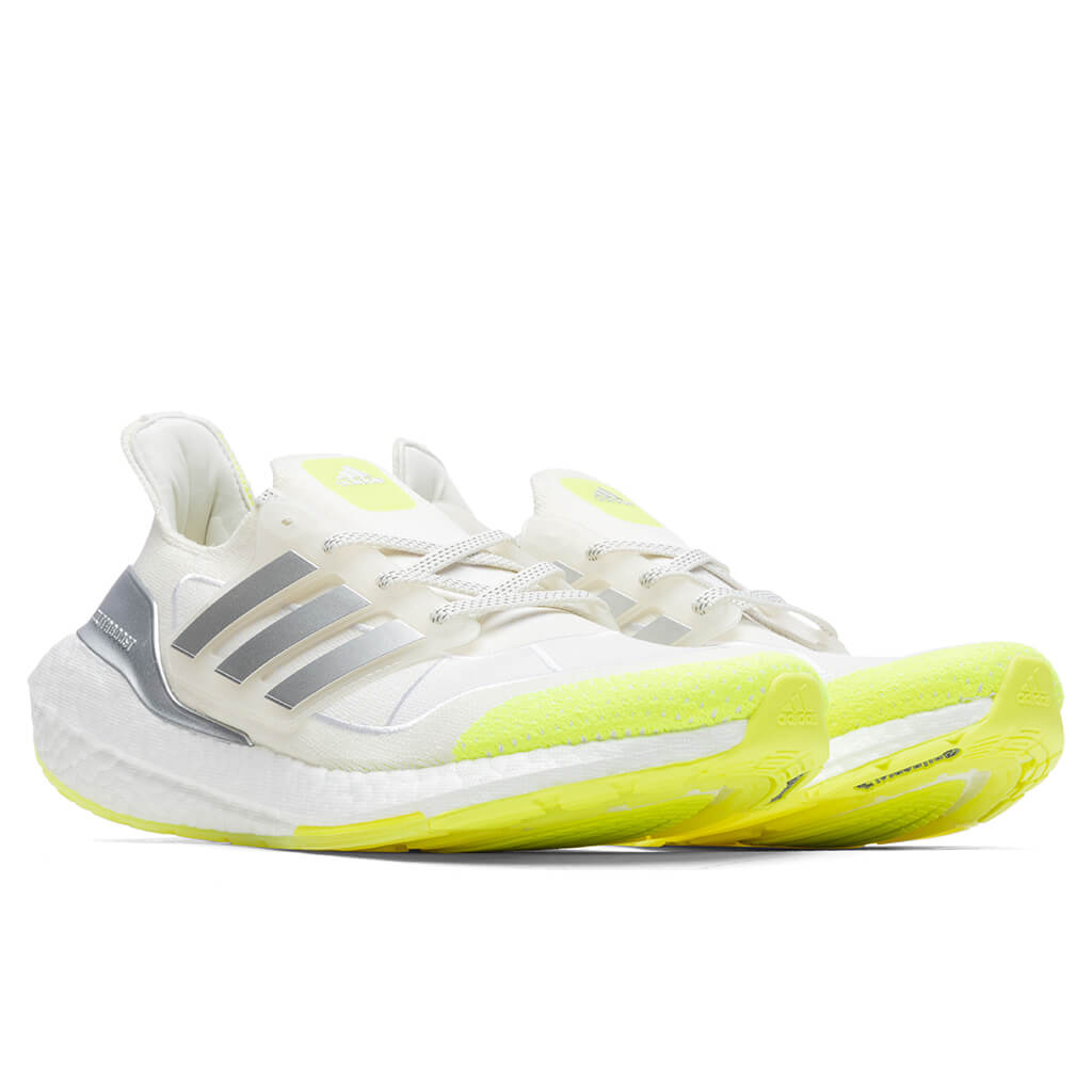 adidas Originals x Ivy Park Ultraboost - Off White/Silver Metallic/Cloud White
