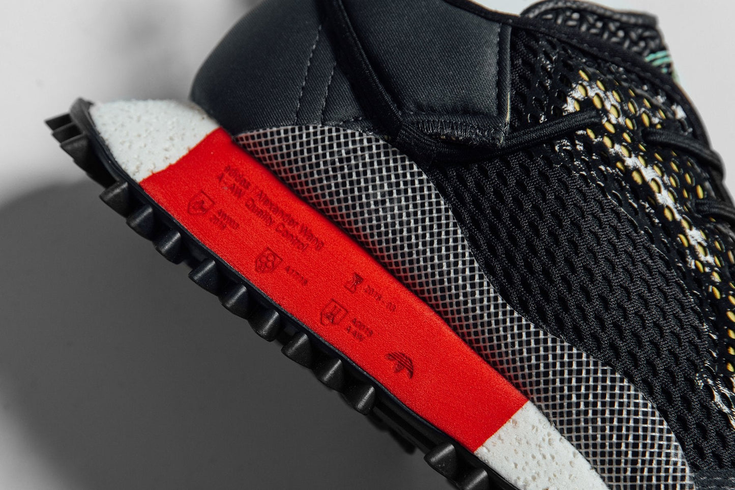 adidas Originals x Alexander Wang AW Reissue Run - Core Black/Dark Grey