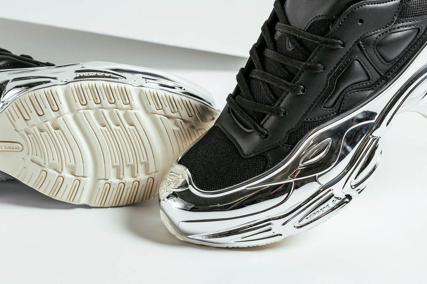 adidas Originals x Raf Simons Ozweego - Core Black