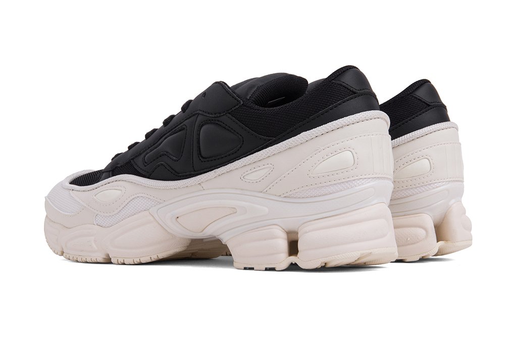 adidas Originals x Raf Simons Ozweego - Core White/Core Black
