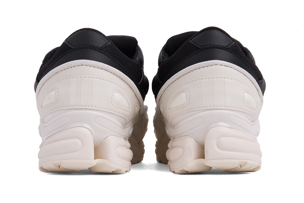 adidas Originals x Raf Simons Ozweego - Core White/Core Black