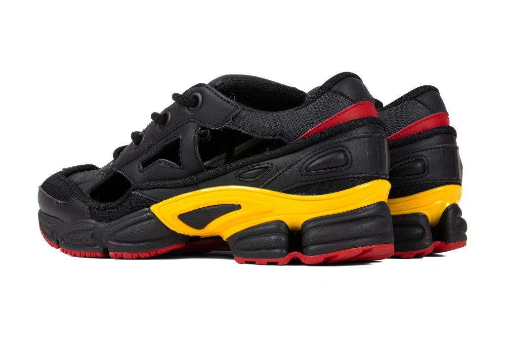 adidas Originals x Raf Simons Replicant Ozweego - Core Black/Bold Gold/Grey