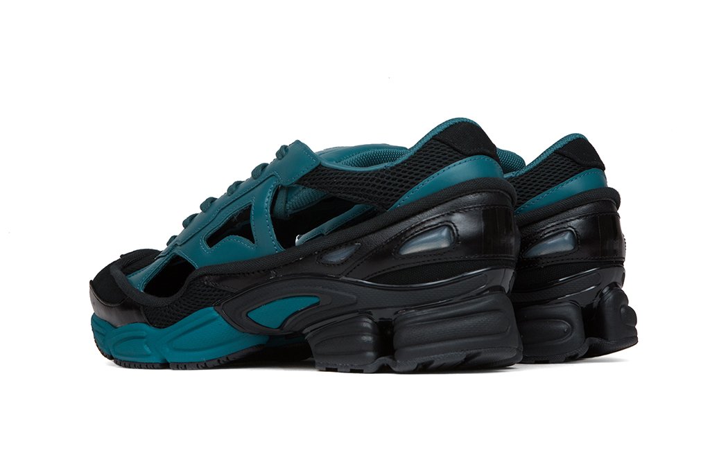 adidas Originals x Raf Simons Replicant Ozweego - Core Black/Colonial Blue/Core Black
