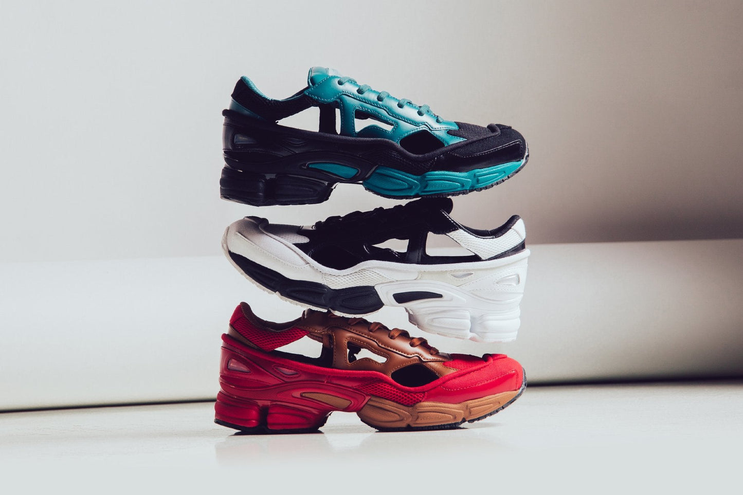adidas Originals x Raf Simons Replicant Ozweego - Core Black/Cream White/White