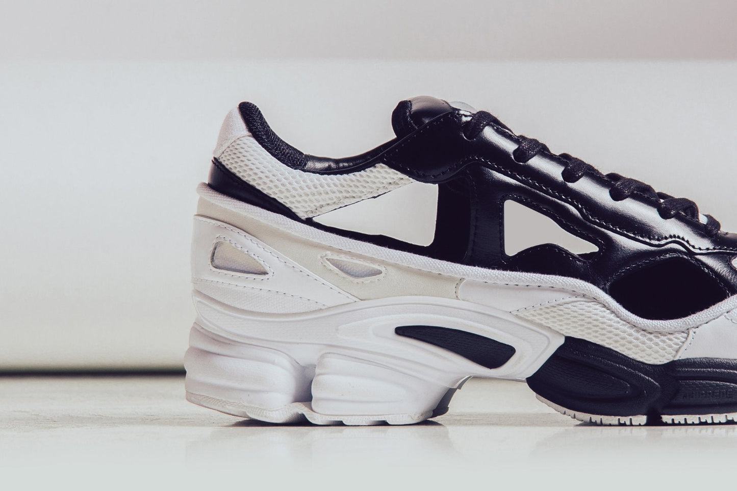 adidas Originals x Raf Simons Replicant Ozweego - Core Black/Cream White/White