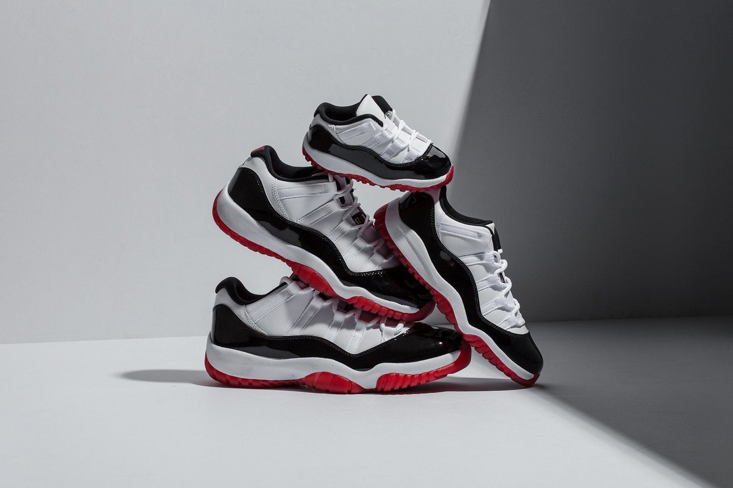 Air Jordan 11 Retro Low (PS) - White/University Red/Black/True Red