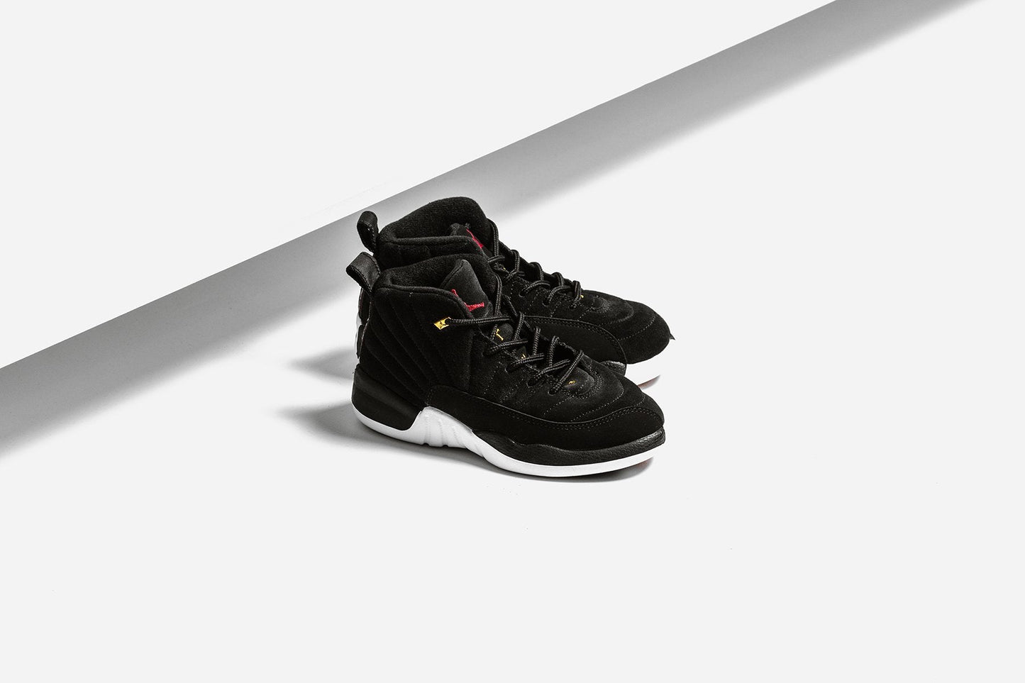 Air Jordan 12 Retro (PS) - Black/Taxi