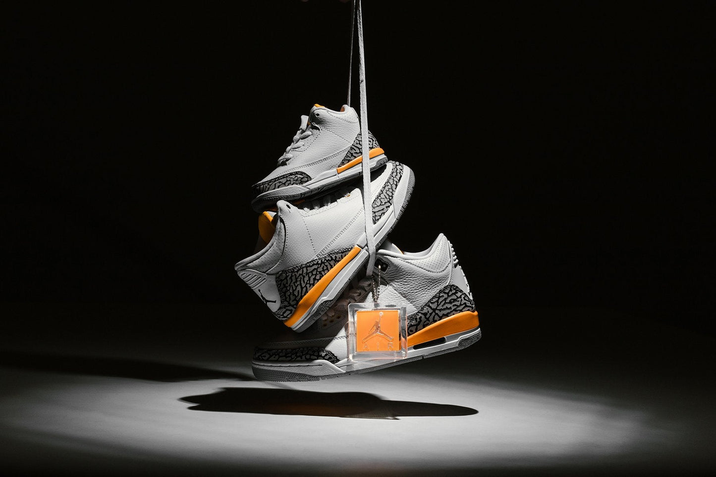 Air Jordan 3 Retro (PS) "Laser Orange" - White/Black
