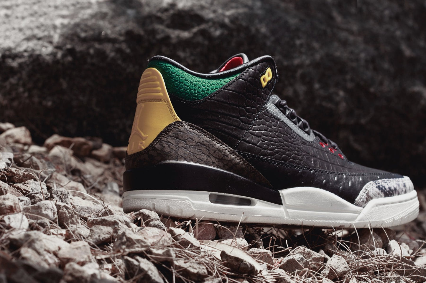 Air Jordan 3 Retro SE "Animal Instincts 2.0" - Black/Multi