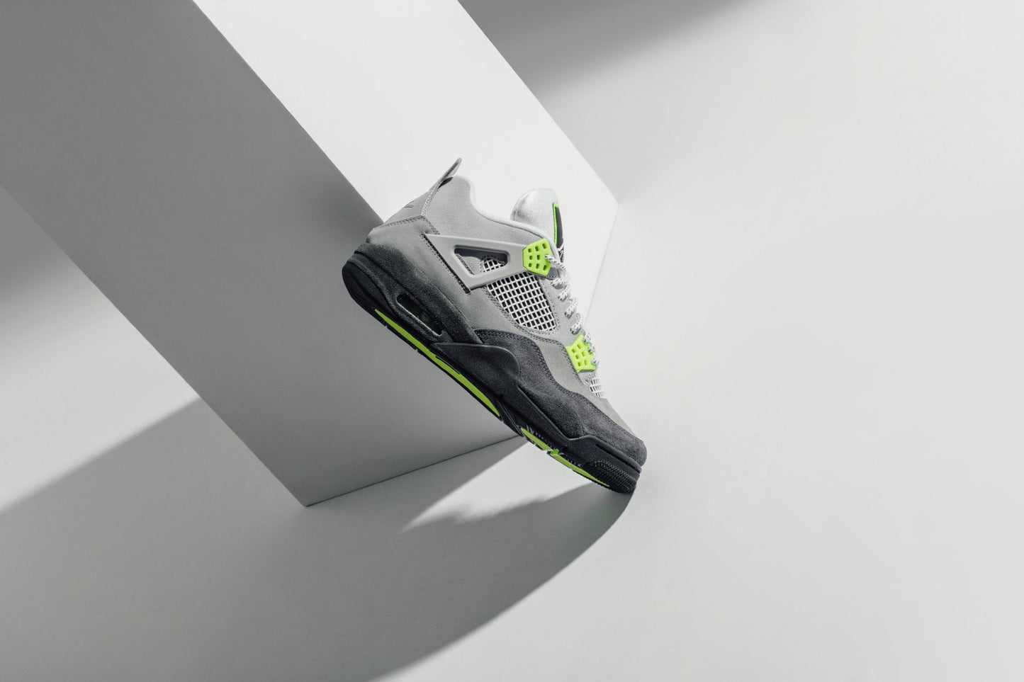 Air Jordan 4 Retro "Neon"- Cool Grey/Volt/Wolf Grey/Anthracite