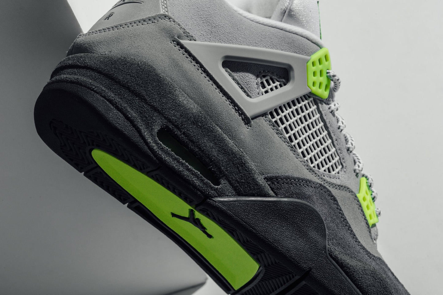 Air Jordan 4 Retro "Neon"- Cool Grey/Volt/Wolf Grey/Anthracite