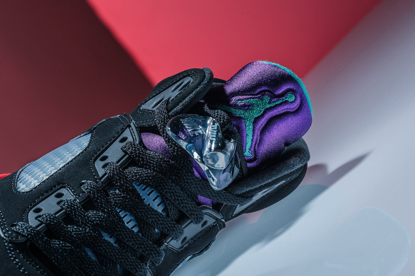 Air Jordan 5 Retro "Top 3" - Black/New Emerald/Fire Red/Grape Ice