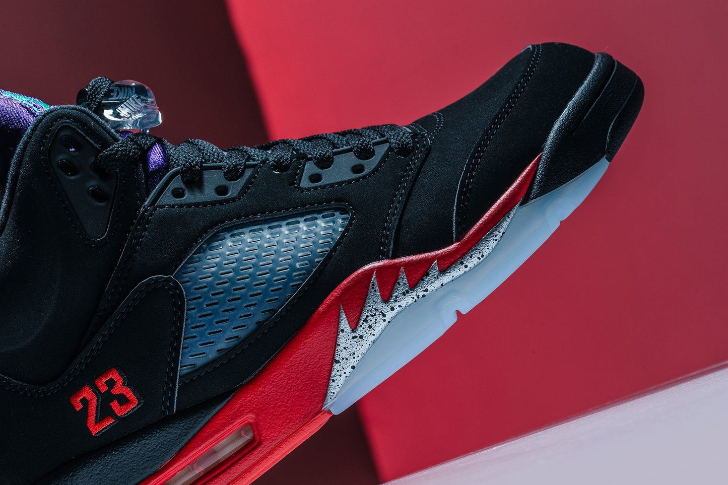 Air Jordan 5 Retro "Top 3" - Black/New Emerald/Fire Red/Grape Ice