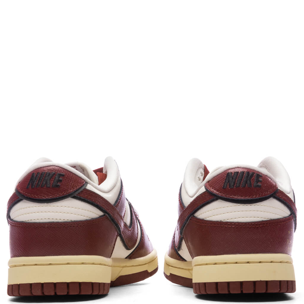 Women's Dunk Low SE Sisterhood Team Red - Sail/Team Red/Black/Muslin
