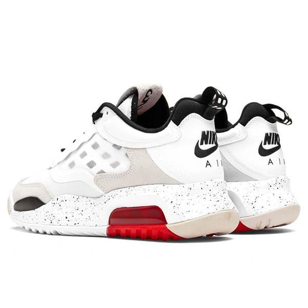 Air Jordan Max 200 - White/Black/Challenge Red