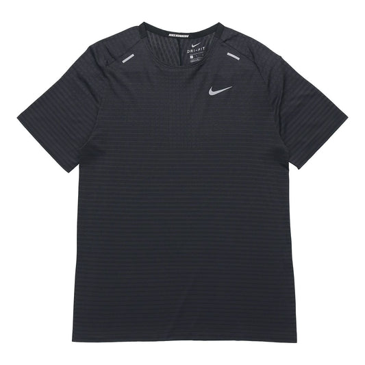 Nike Techknit Ultra Light And Breathable Running Short Sleeve Male Black CJ5345-010