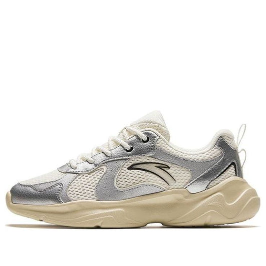(WMNS) ANTA Casual Shoes 'Silver White Beige' 922428810-1