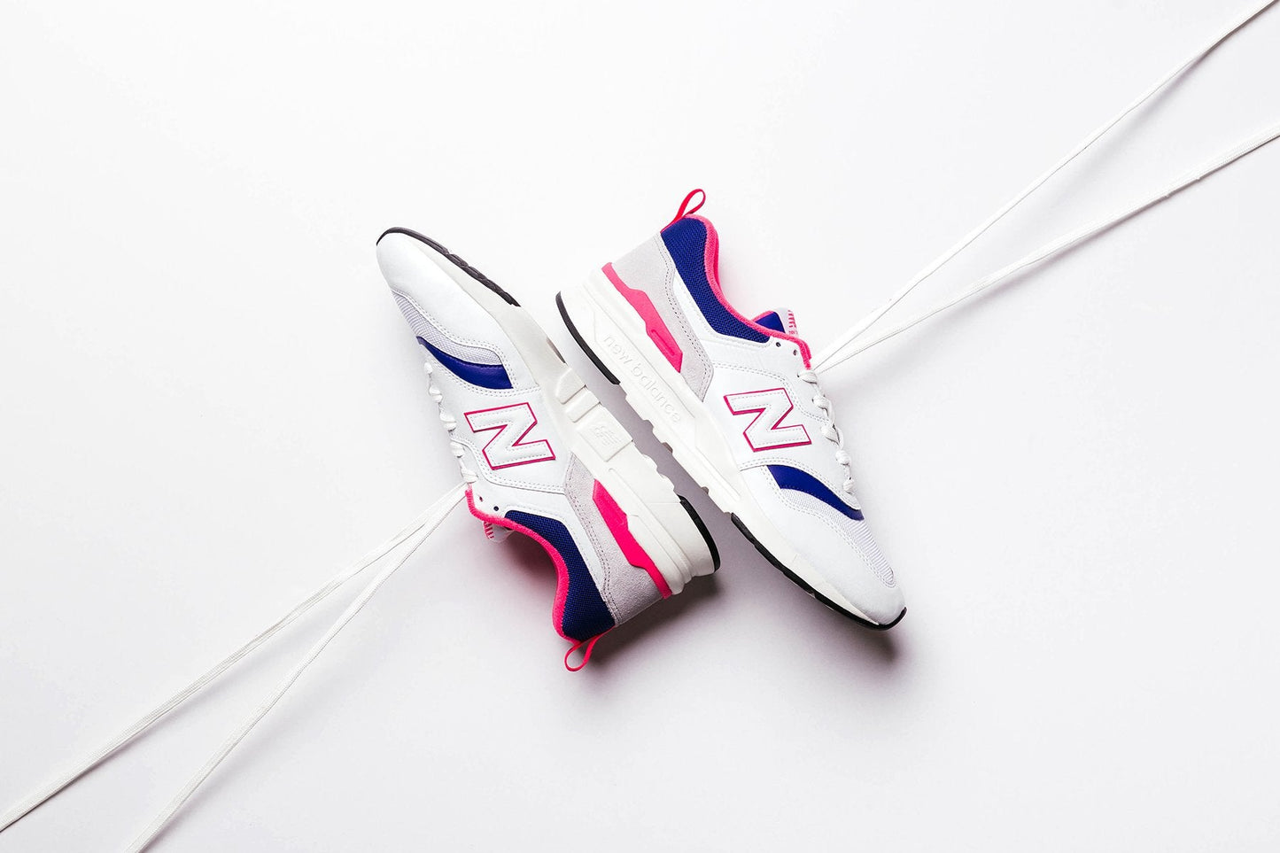 997H - White/Pink