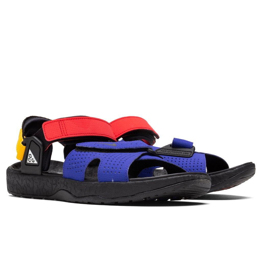 ACG Deschutz Sandal - Fusion Violet/Black/University Red