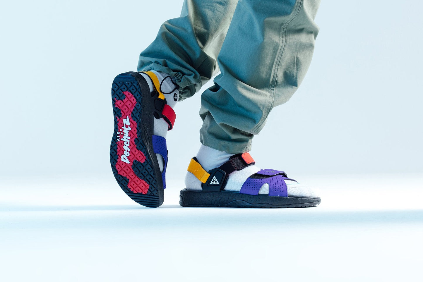 ACG Deschutz Sandal - Fusion Violet/Black/University Red