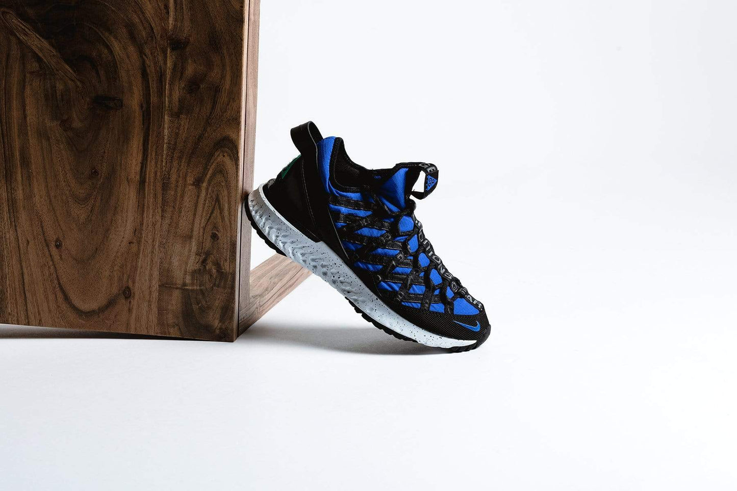 ACG React Terra Gobe "The Abyss"- Hyper Blue/Lucid Green