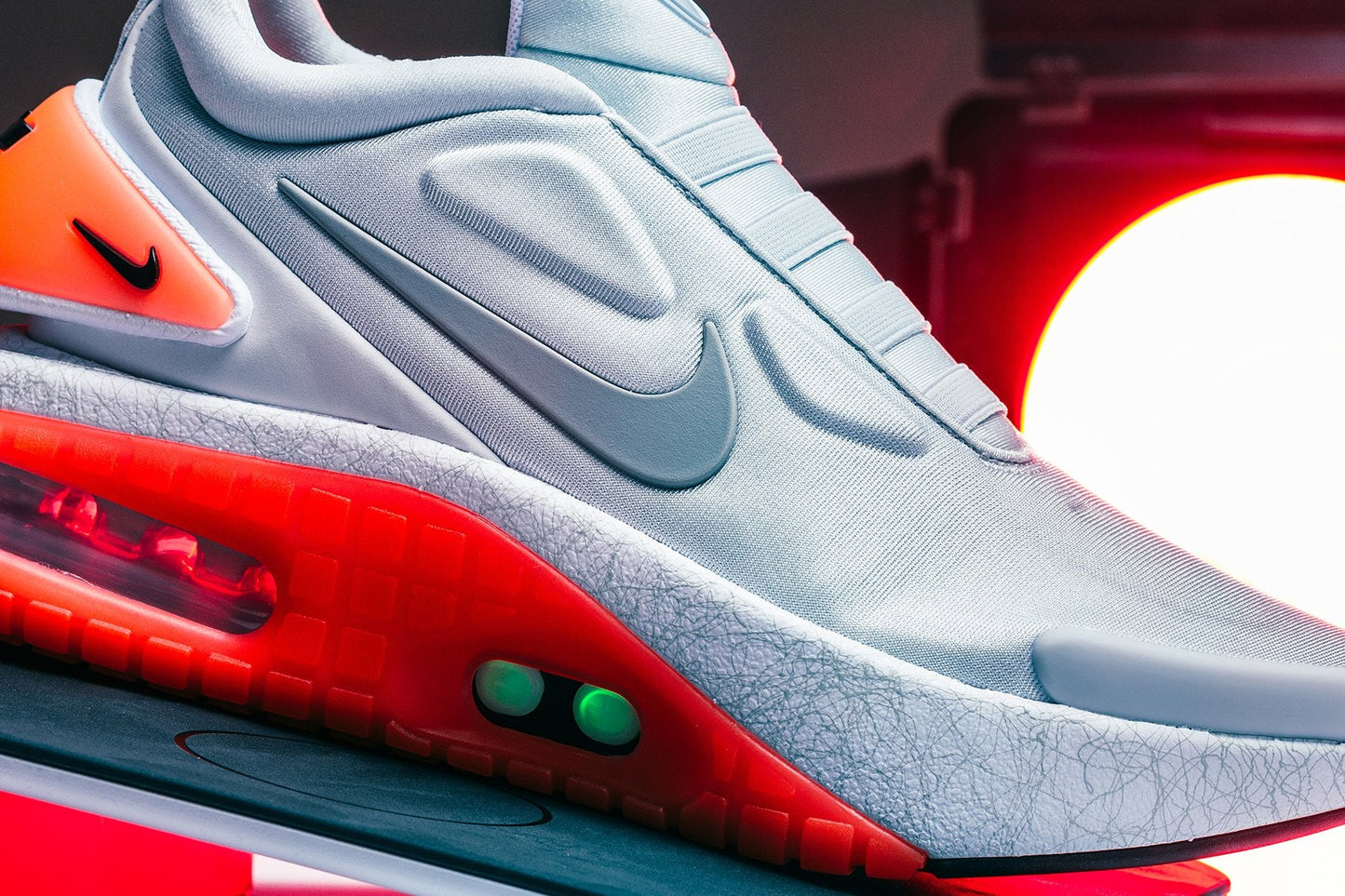 Adapt Auto Max "Infrared" - Pure Platinum/Particle Grey