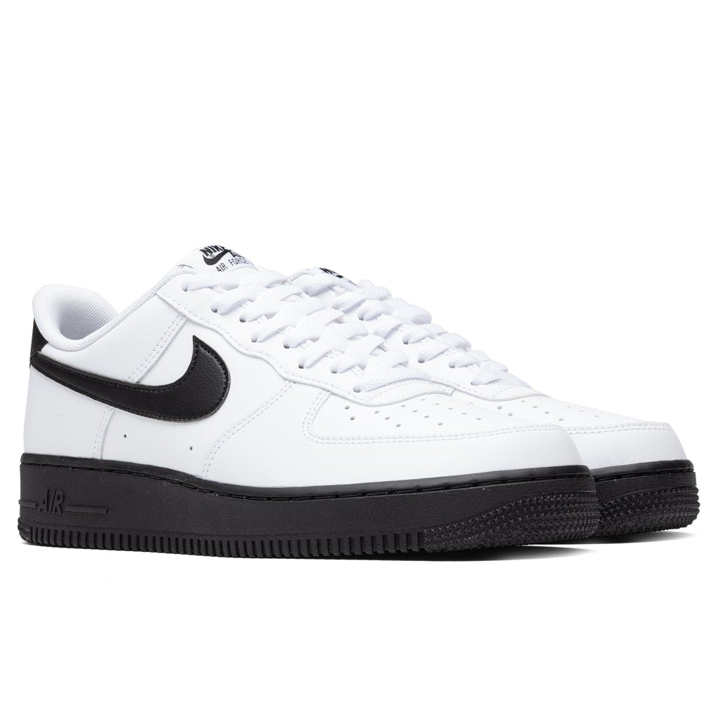 Air Force 1 '07 - White/Black Midsole