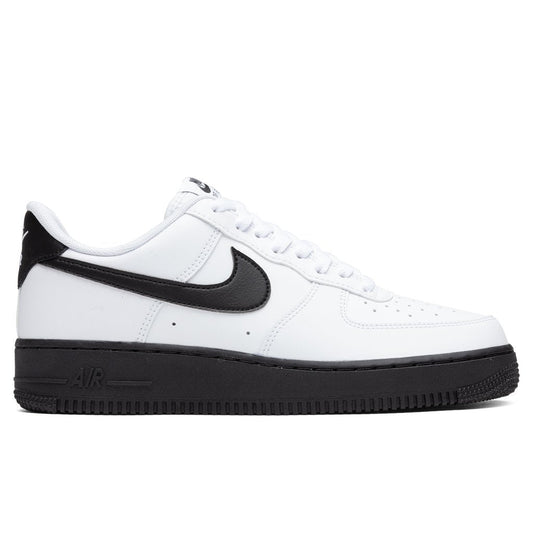 Air Force 1 '07 - White/Black Midsole
