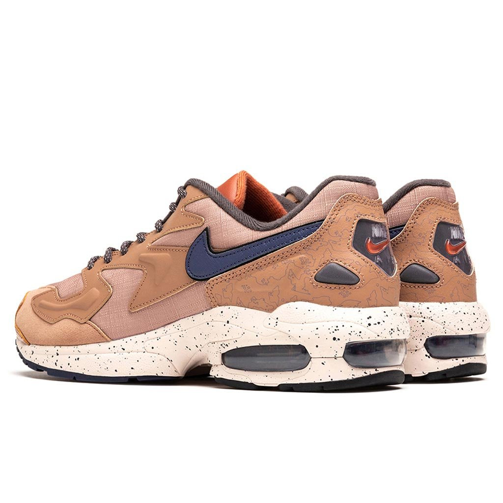 Air Max 2 Light LX - Desert Dust/Sanded Purple