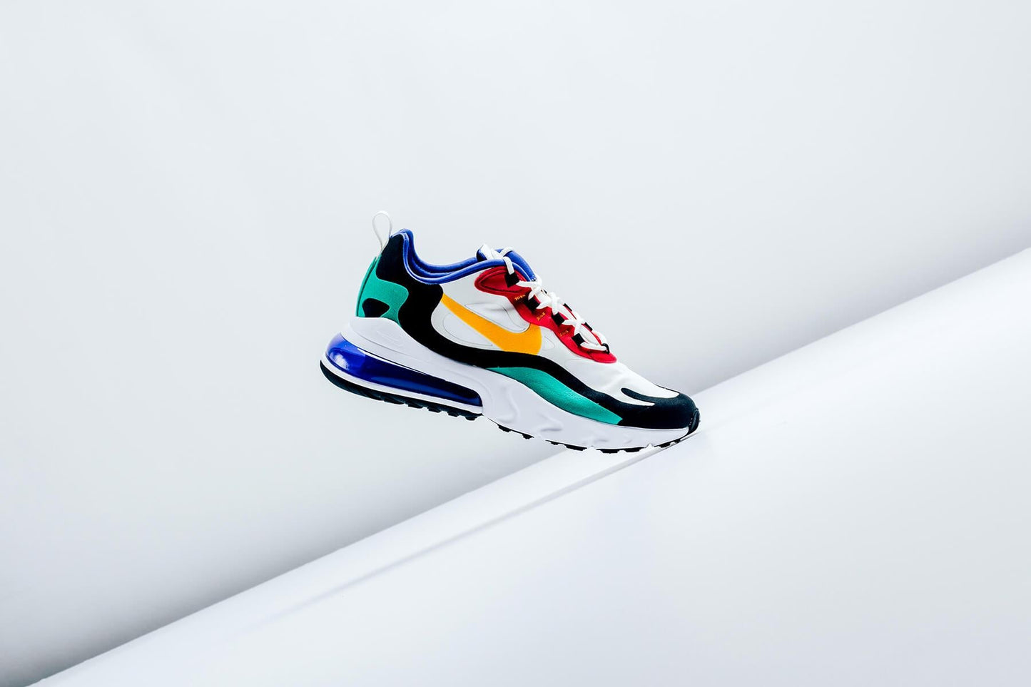 Air Max 270 React - Phantom/University Gold/University Red
