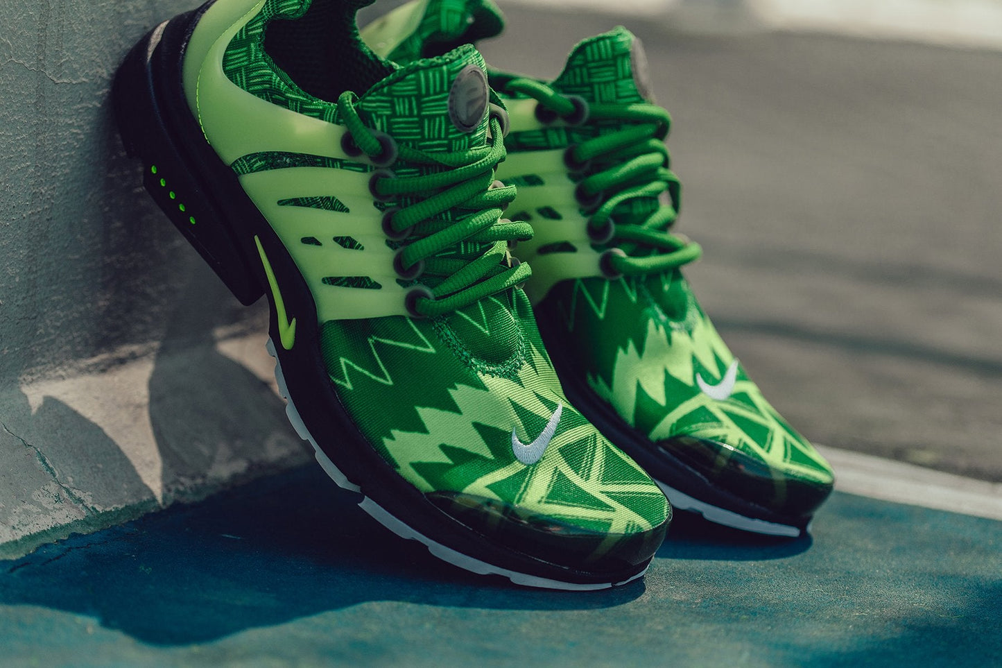 Air Presto "Naija" - Pine Green/Green Strike